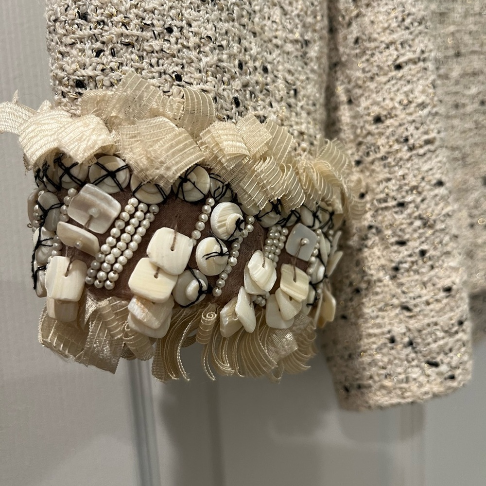 St John Couture Cream and Black Tweed Jacket - Picture 5 of 5
